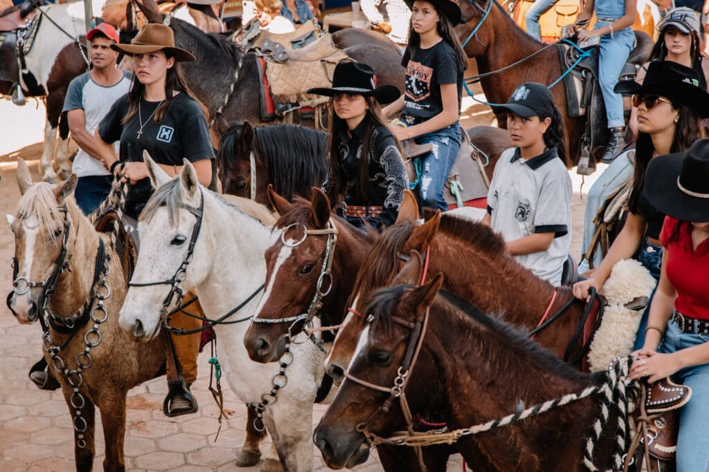 Tradicional Torneio Leiteiro de Alagoa celebra com Cavalgada e Show de Alisson Santiago