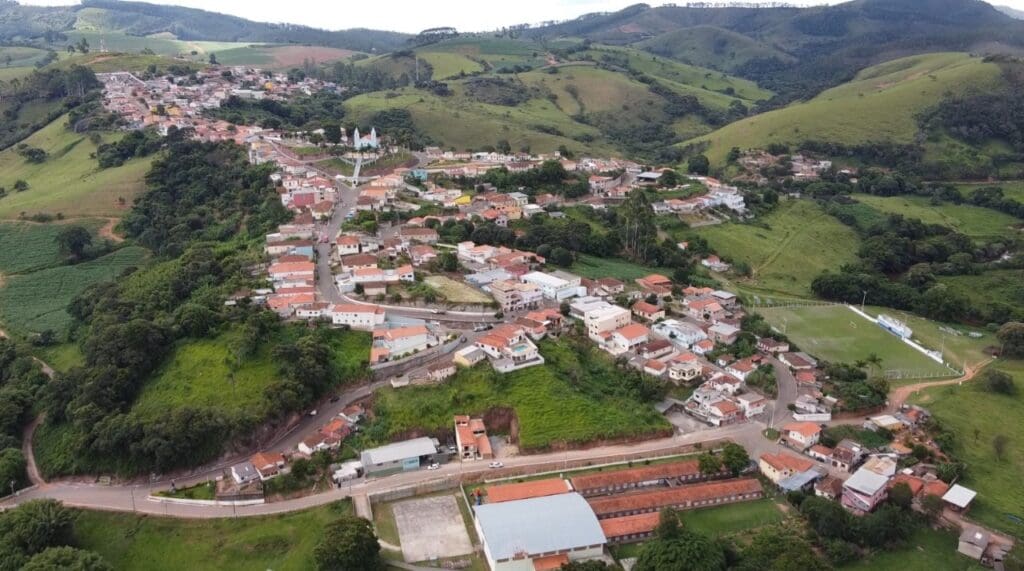 Justiça indefere recurso de prefeito de Serranos envolvendo Comissão de Transição nomeada pelo prefeito eleito do município
