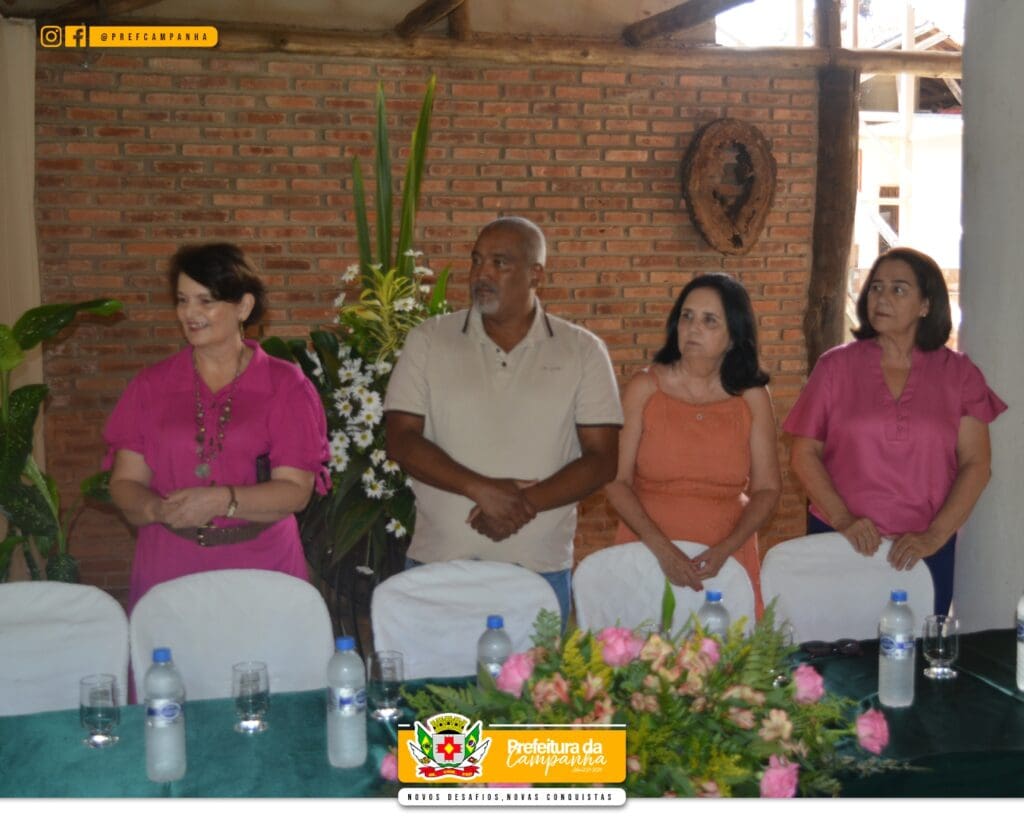 Alunos do 5º Ano da Escola Municipal Rural do Campo Grande, em Campanha, se formam em cerimônia emocionante