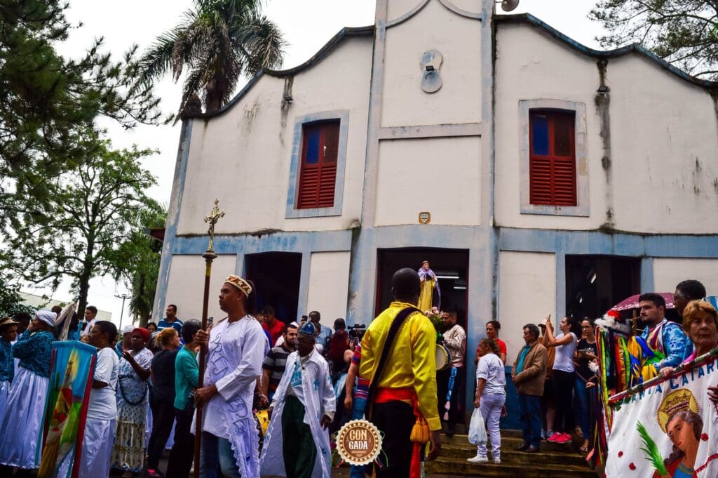 Festejos da Congada e do Moçambique de São Sebastião do Paraíso começam com emoção e fé
