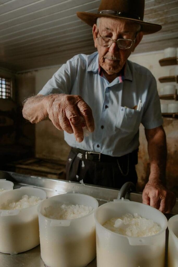 Governo de Minas Gerais lança concurso cultural de fotografia para valorização do Queijo Minas Artesanal