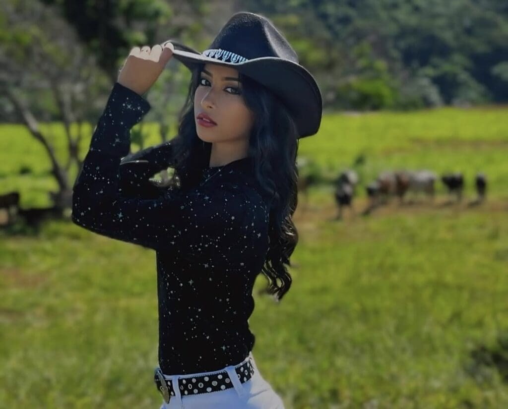 Inscrições para o concurso Rainha do Rodeio de Santana do Paraíso estão abertas