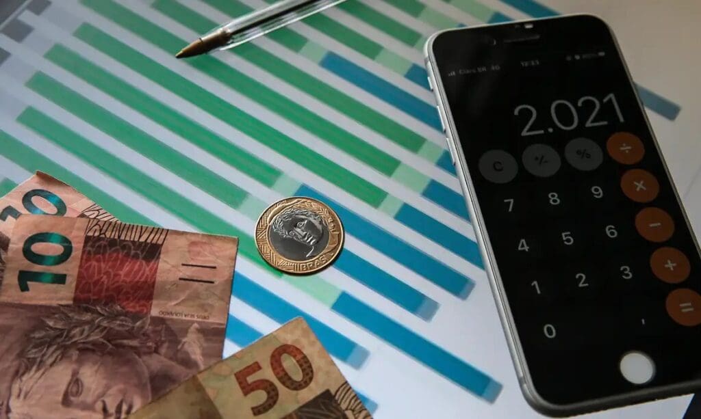 IR 2025: saiba como declarar previdência privada e pensão alimentícia
