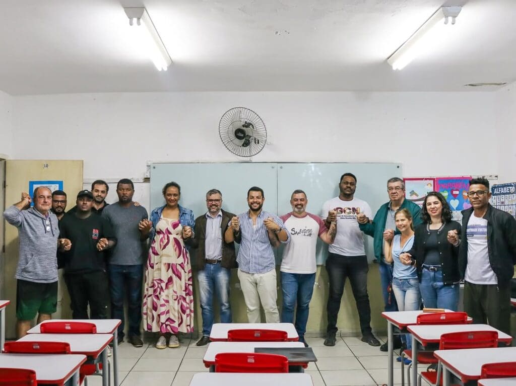 Projeto “Cultura em Cada Canto” ouve artistas e lideranças no bairro Cidade Alta, em Além Paraíba