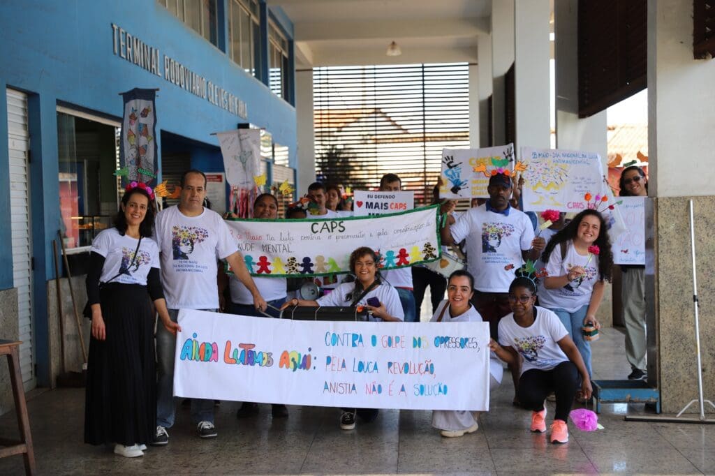 Santa Bárbara celebra o Dia Nacional da Luta Antimanicomial com Caminhada promovida pelo CAPS