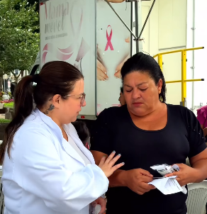 Cambuí realiza ação de saúde e bem-estar voltada para mulheres na praça