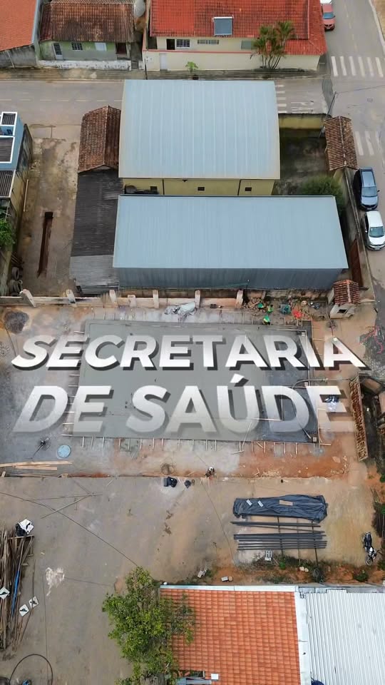 Senador José Bento inicia concretagem da base da nova Secretaria Municipal de Saúde